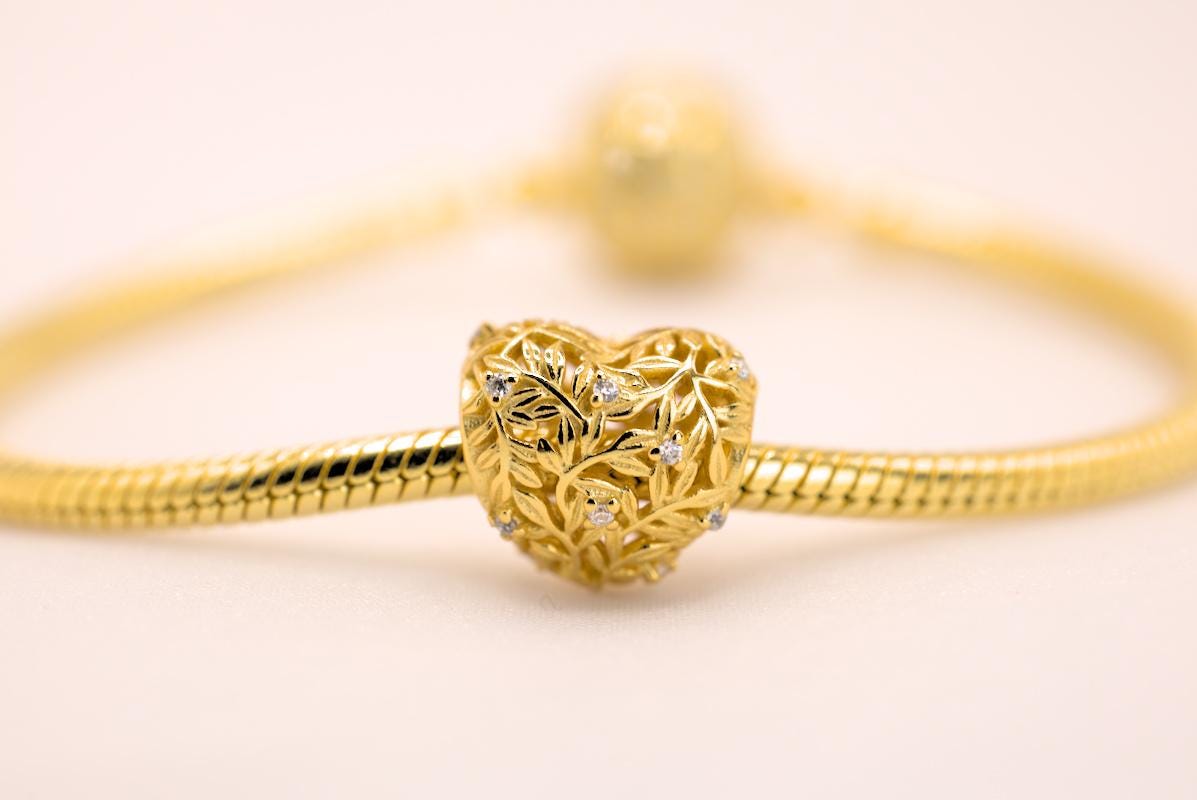 18K Gold Plated Heart Leaf Charm fits Pandora bracelet BUY 3 GET 65% OFF